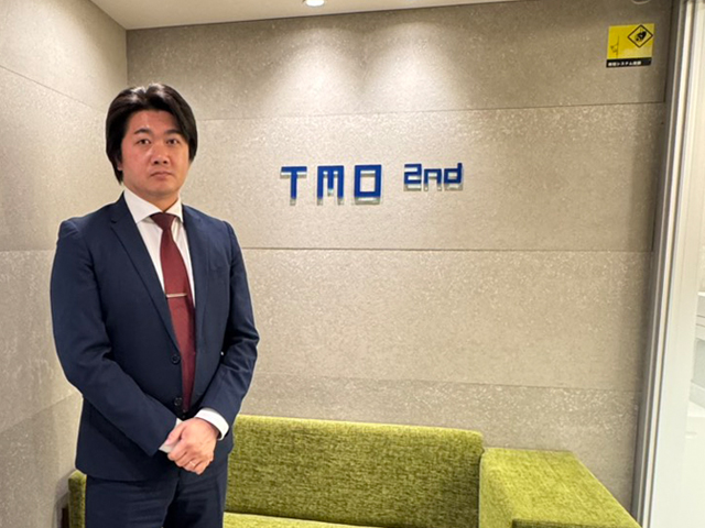 エターナルフィナンシャルグループ株式会社　代表取締役　駒崎竜様